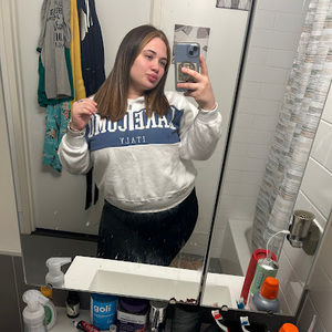 Meet your Posher, Christina